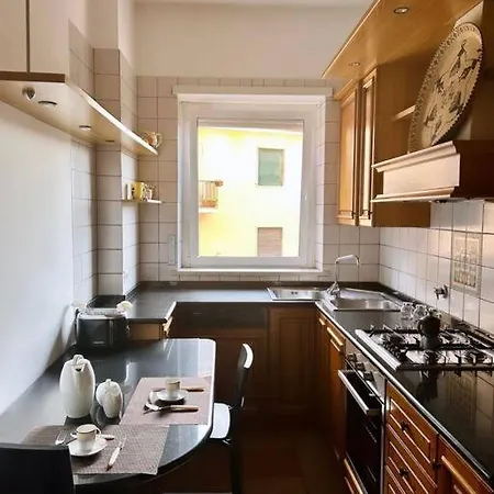 Mini Vatican Apartment *
